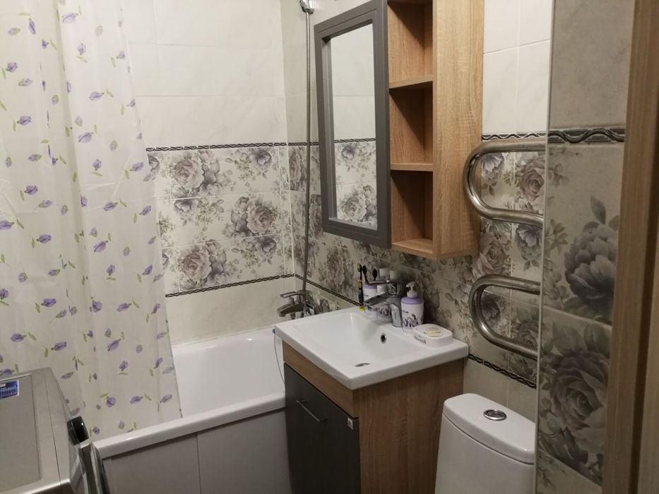 Продам 2-хкомнатную квартиру