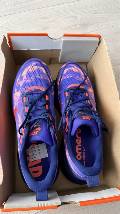 Nike Vomero 18 SE