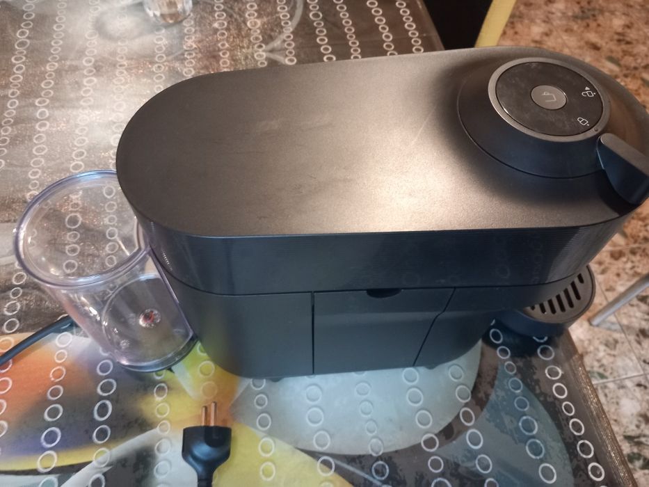 Nespresso by De'Longhi Vertuo Pop