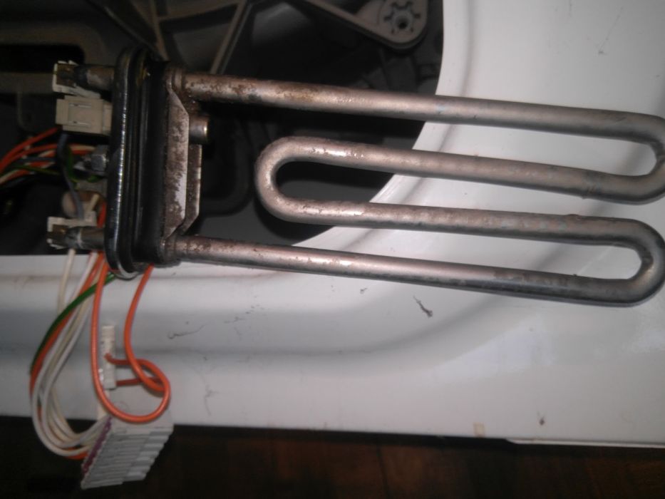 Части от пералня Zanussi ZWG 7100 k