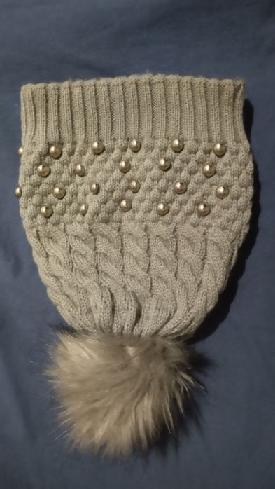 Продам Женские шапки