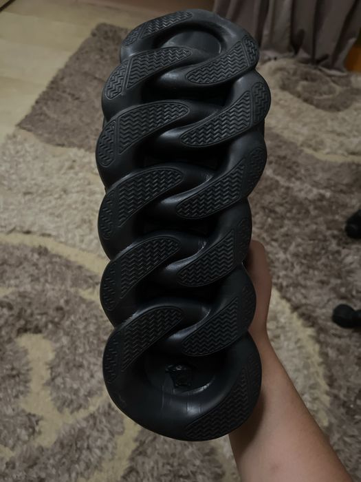 versace chian reaction