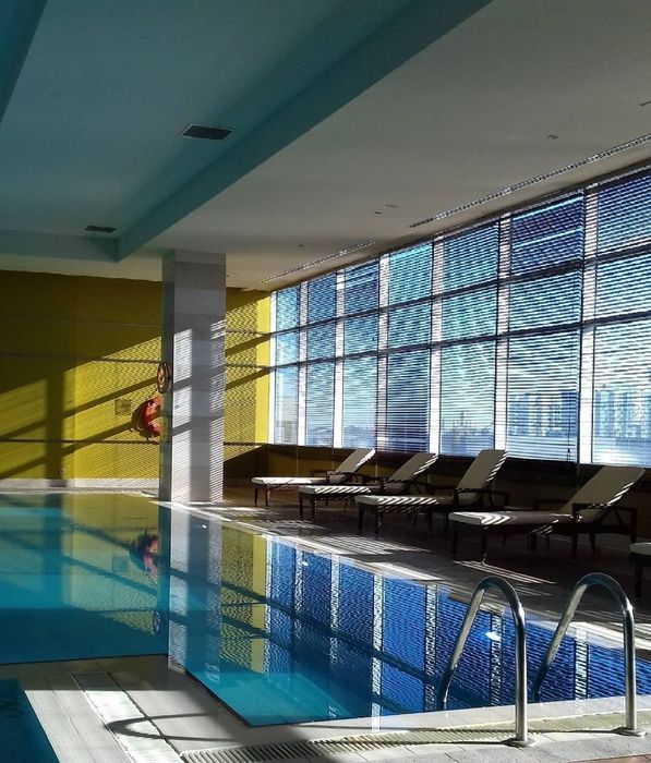 Продам абонемент в Ренессанс (фитнес клуб Valeo).