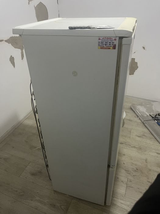 Холодильник в хорошем состояни