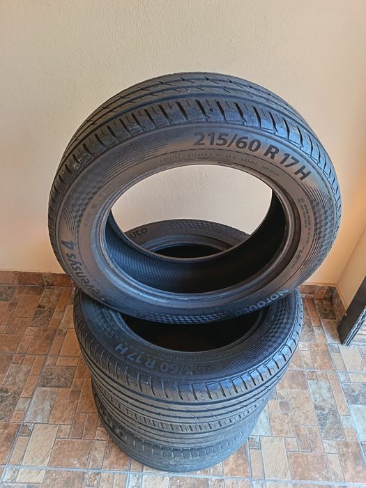 Cauciucuri 215 60 R17