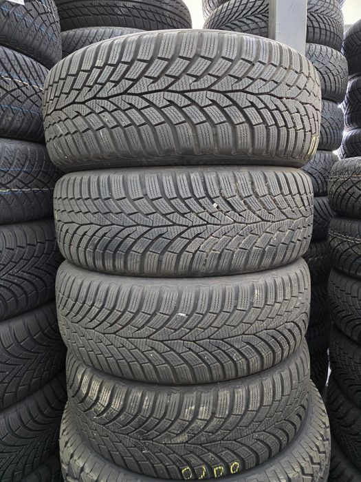 4бр Като нови зимни гуми 205 55 16 - Continental