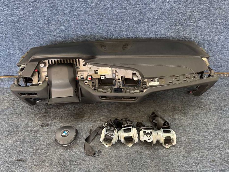 BMW X6 G06 Planșă bord kit airbag + centuri originală