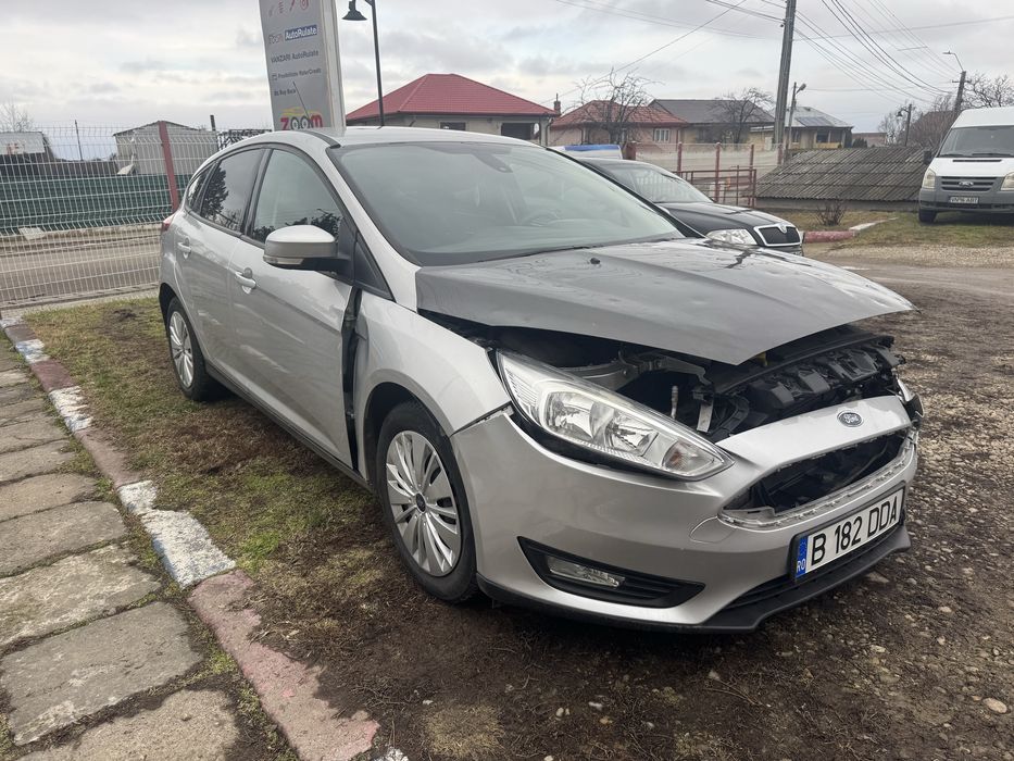 Ford Focus 3 facelift avariat 1,5 tdci Euro 6 09.2015