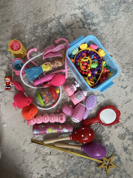 Продам детские игрушки