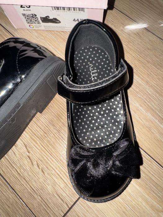 Детски официални обувки