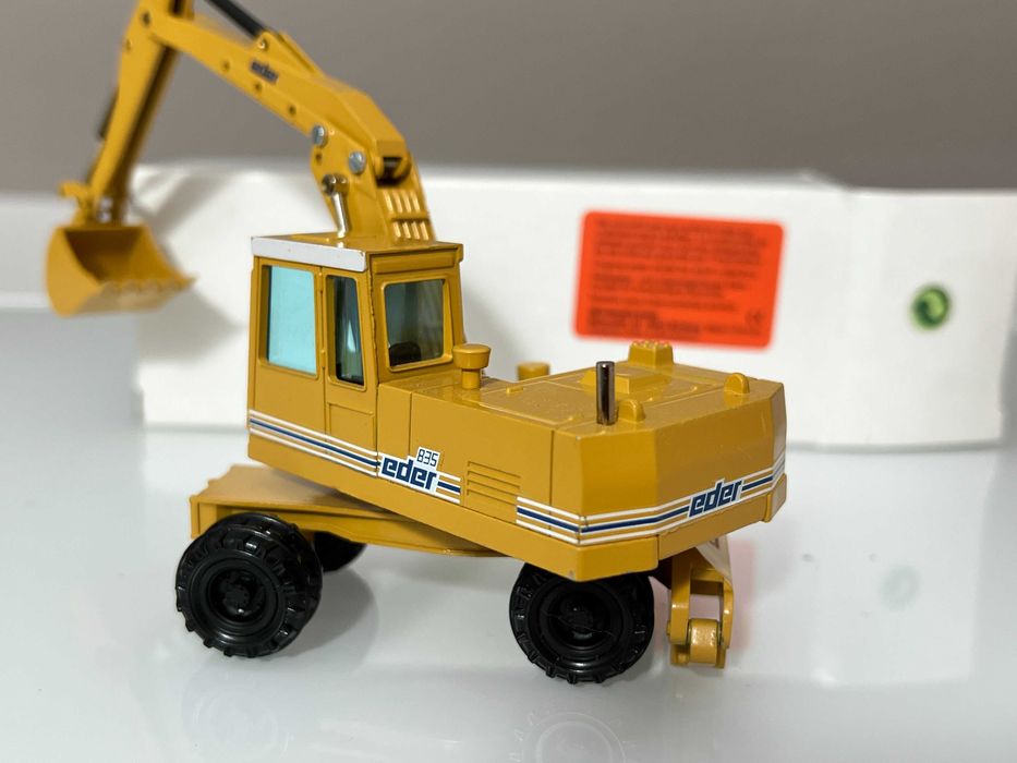 Macheta Metal 1/50 NZG Germany 239 M Eder 835 Excavator Hydraulic