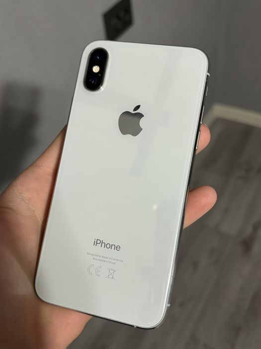 Продам айфон XS