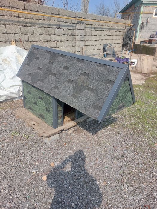Продам собачью будку. Цена 35000