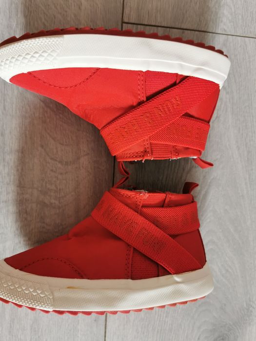 Ghete  Zara, fetițe mărimea 22