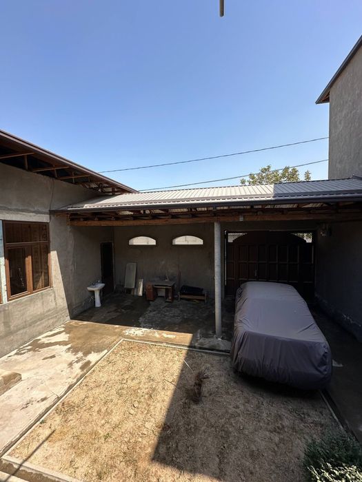 Uy sotiladi shtab ona bolada