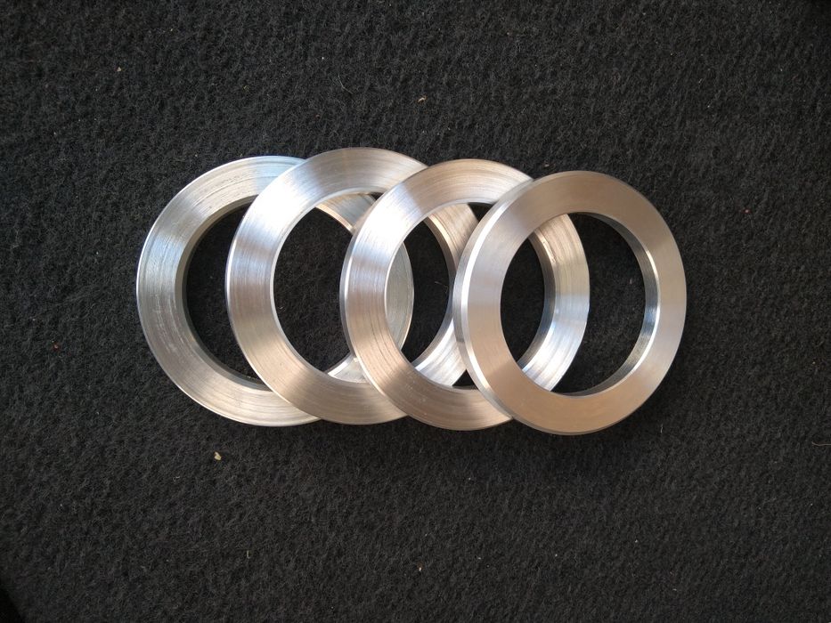 Inele de centrare BBS 82 x 66.6 sau 57.1 BBS pt BMW 82 x 72.6