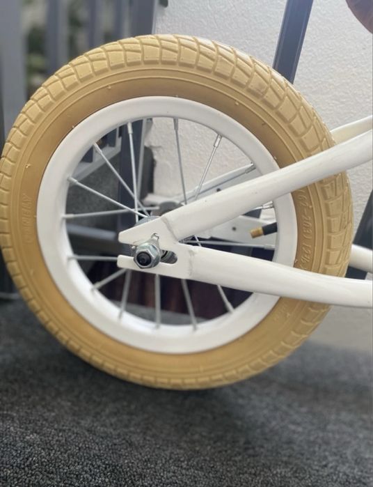 Bicicleta de echilibru