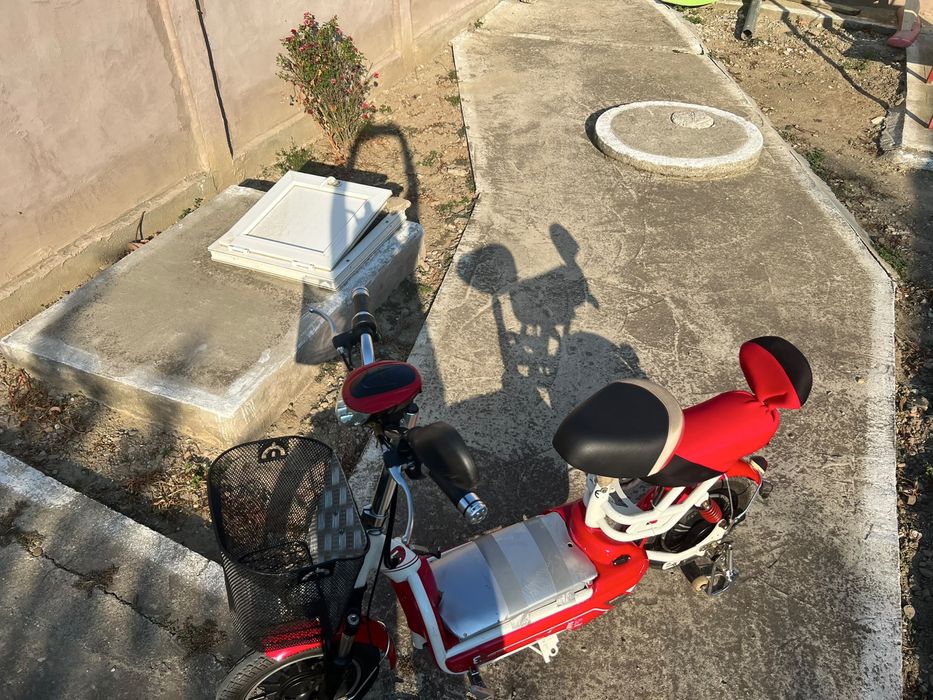 De vanzare scuter electric Cuxi