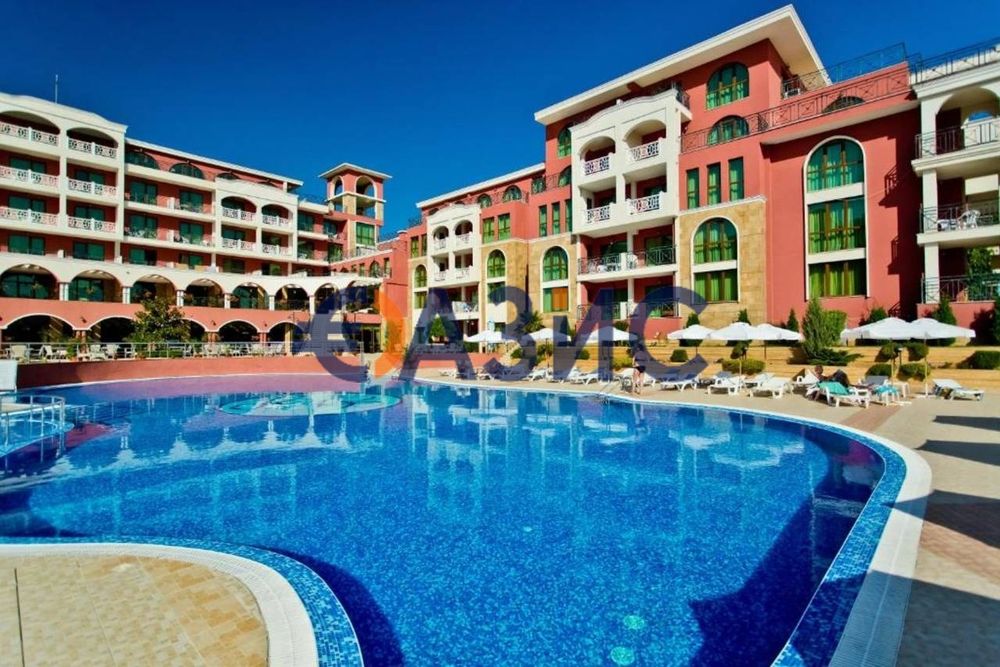 Продава се Двустаен апартамент в Свети Влас - 66 кв.м за 610 €/кв.м - Снимка #12