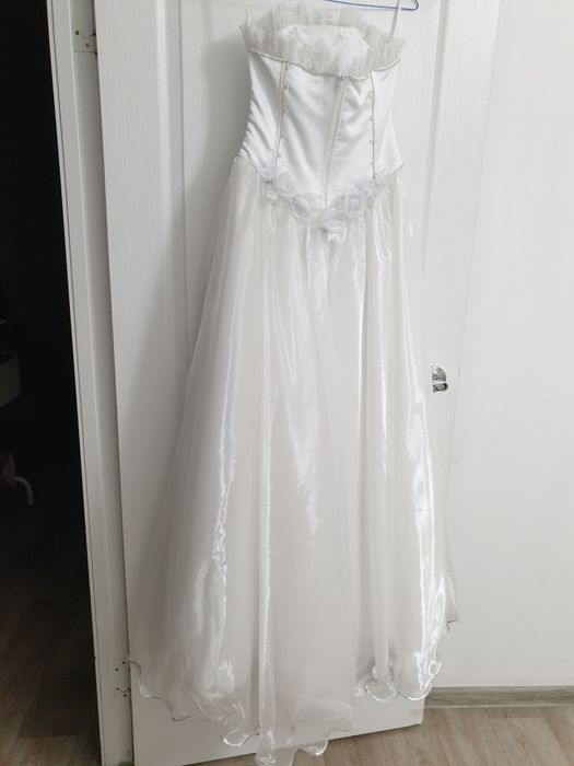 Платье свадебное