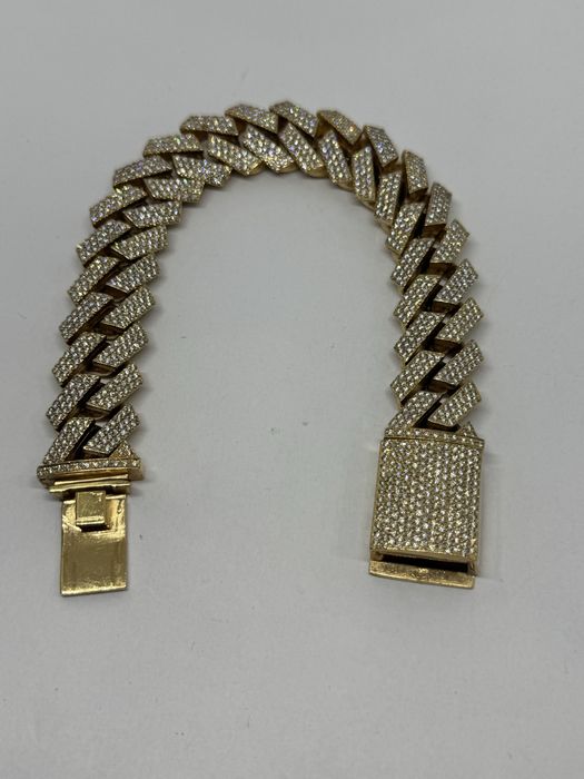 УНИКАЛНА мъжка златна гривна с диаманти 149.96гр 9к 375