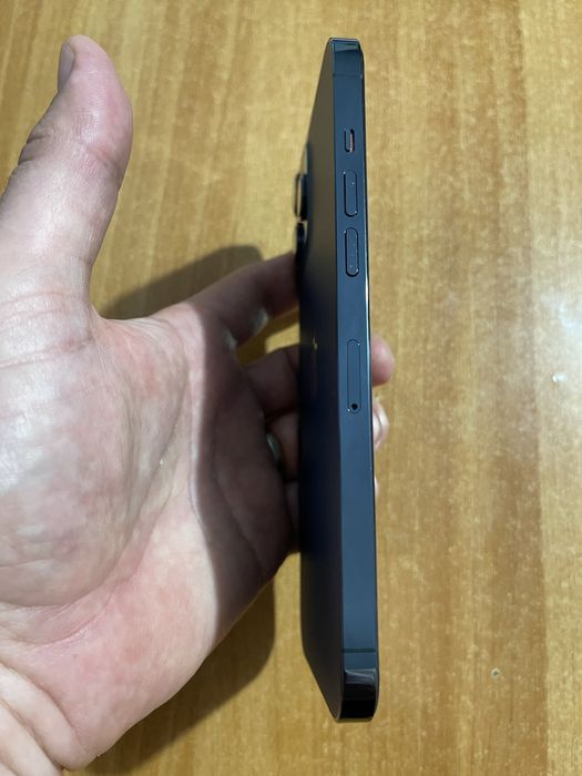 Vând iPhone 12 Pro max 128gb