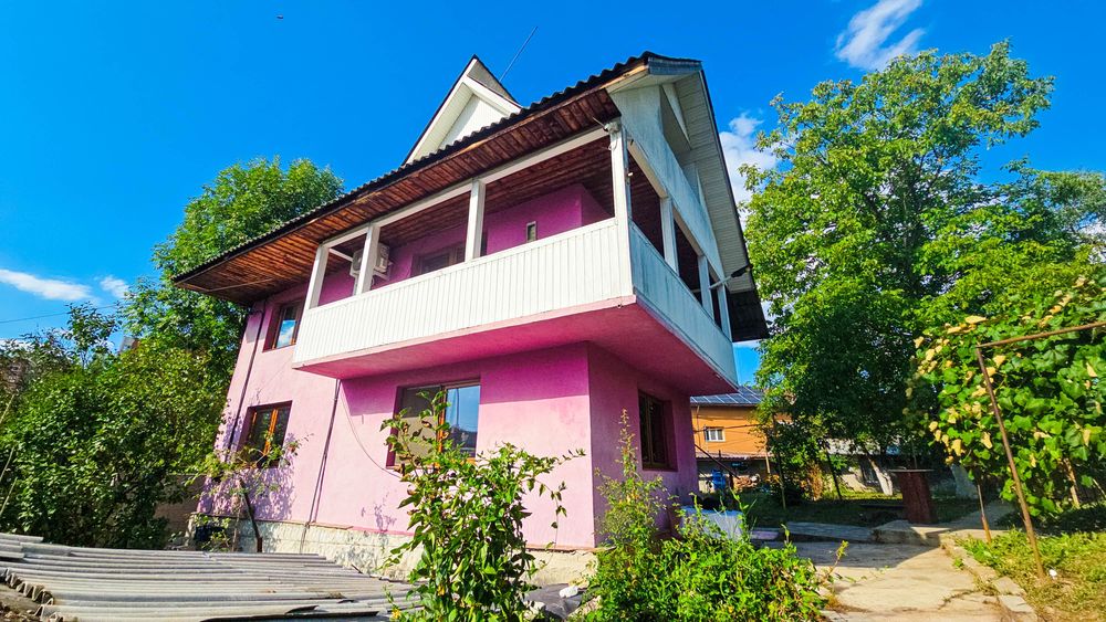 Casa in orasul Vulcan,zona ultracentrala.