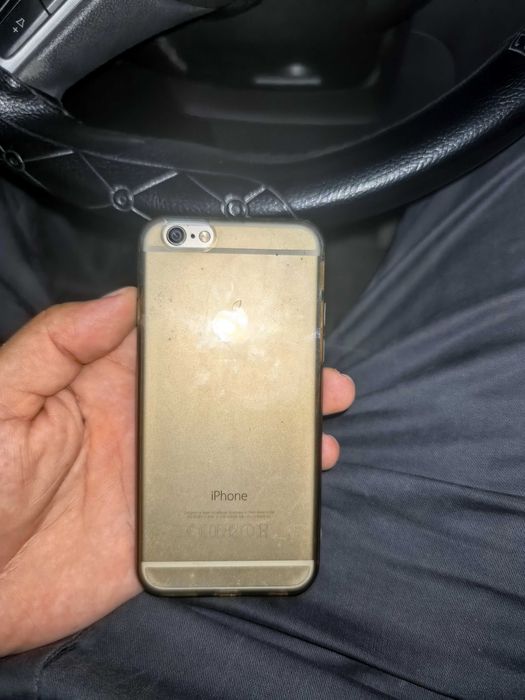 IPhone 6 16 GB. Gold