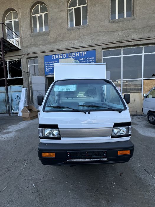 Yuk avtomobillariga Furgon ornatish xizmati