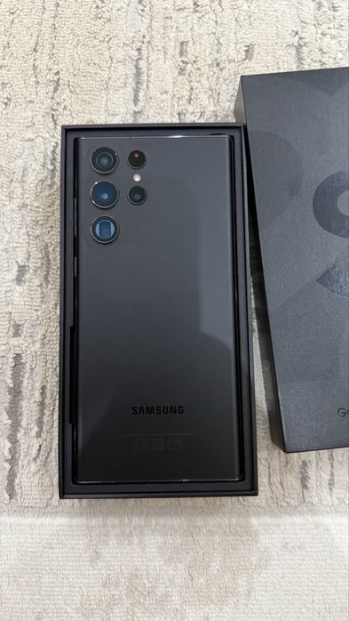 продается samsung s22 ultra  128гб за