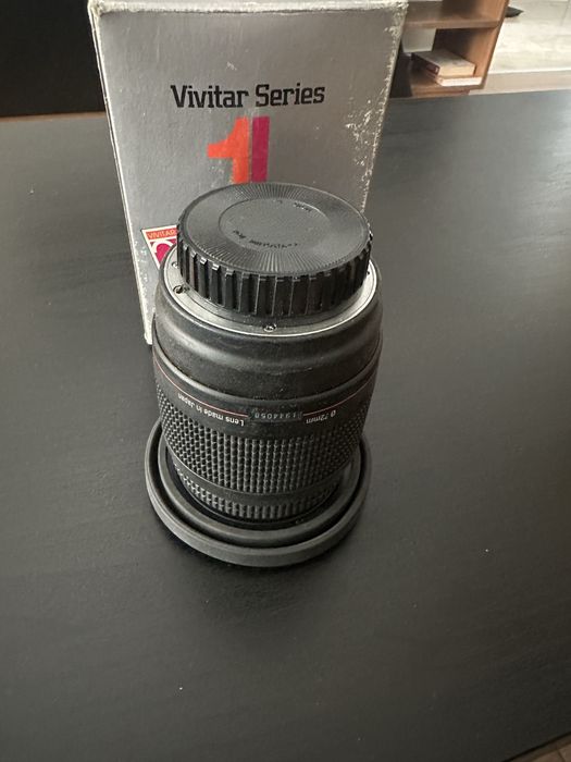 Obiectiv Vivitar Series 1 28–200mm f/3.8–5.6 Macro – 20th Anniversary