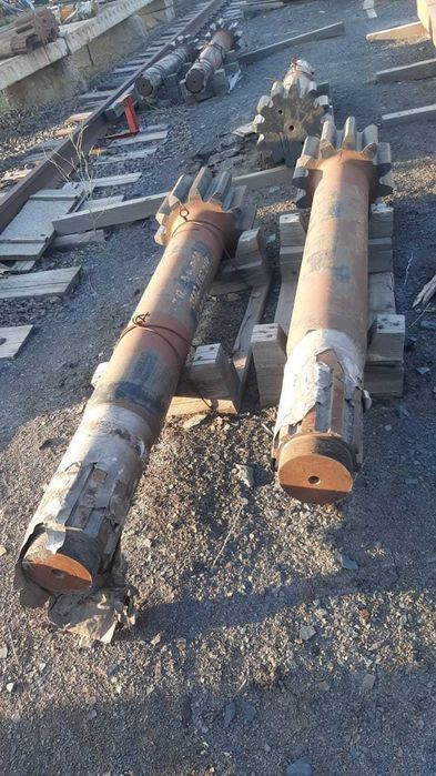 Вал-шестерня 3502 новый