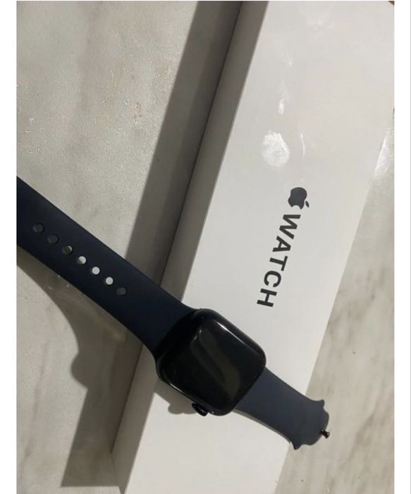 Продам часы apple или обмен на планшет