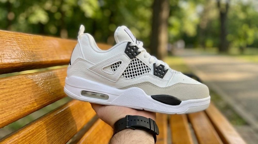 Adidasi Jordan 4 Retro Crem Military Unisex