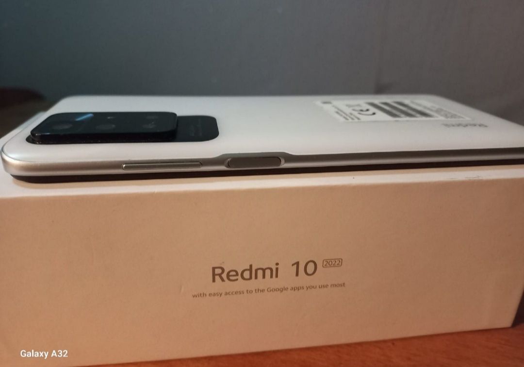 Продамi redmi 10 идеальное состояние: 30 000 тг. - Мобильные телефоны /  смартфоны Астана на Olx