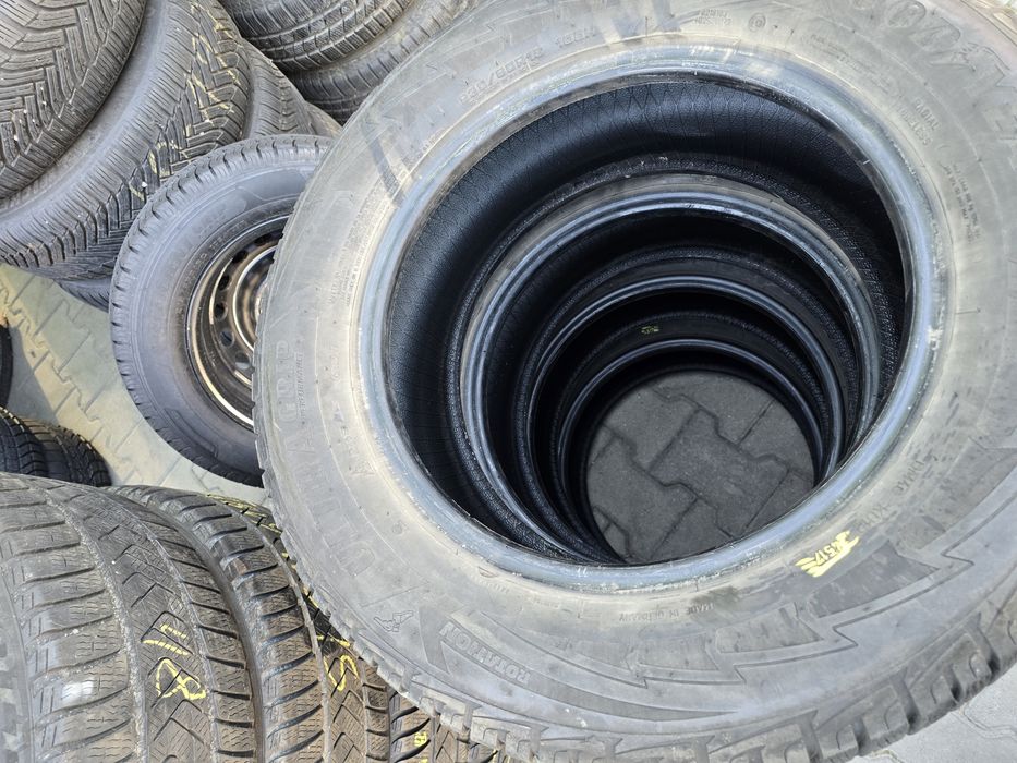 235 60 16 Goodyear m+s
