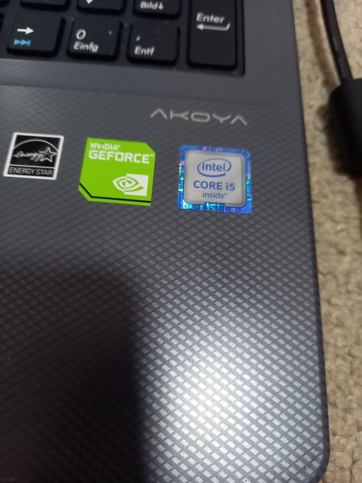 Laptop i5 ,Ram ddr4,video 2gb Nvidia ,ssd 120 plus hard 500gb