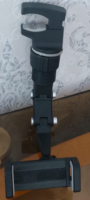 Держатель сотки на машину