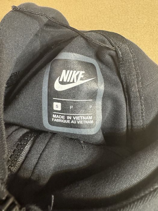 Nike Tech negru