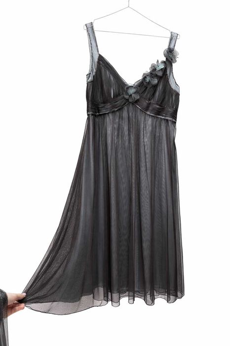 Елегантна официална рокля от ефирен тюл Raxevsky с шал