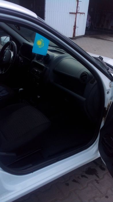 Лада Гранта 2018 года выпуска.