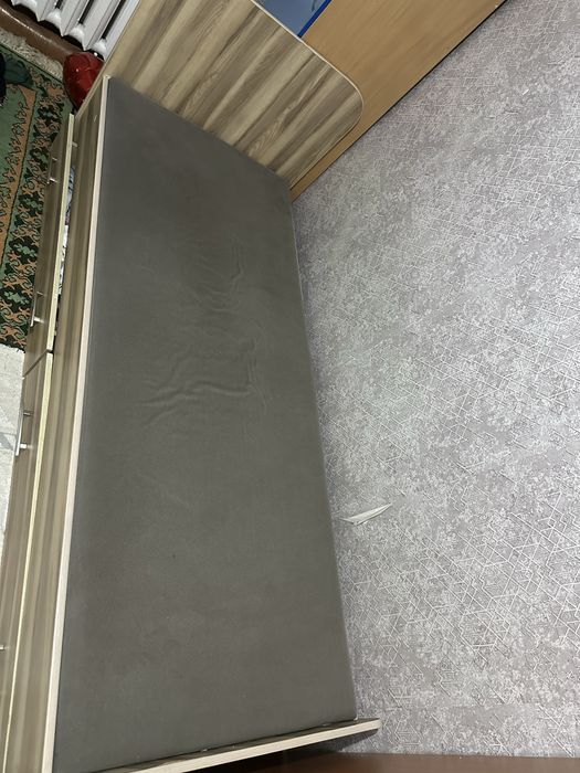 продам кровать срочно