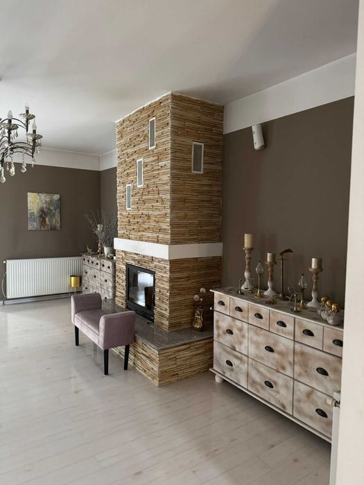 OCAZIE! Proprietar vand casa individuala cu 5 camere in Sanmihaiu Roman - langa Timisoara, pret 179.000 Eur