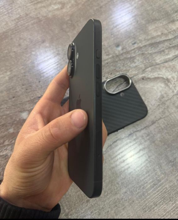 iPhone 16 256гб в идеальном состоянии