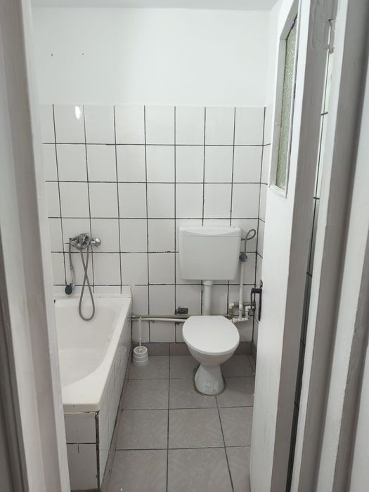 GARSONIERA STR.TEIUL DOAMNEI NR 108  Facultatea Constructii 23M