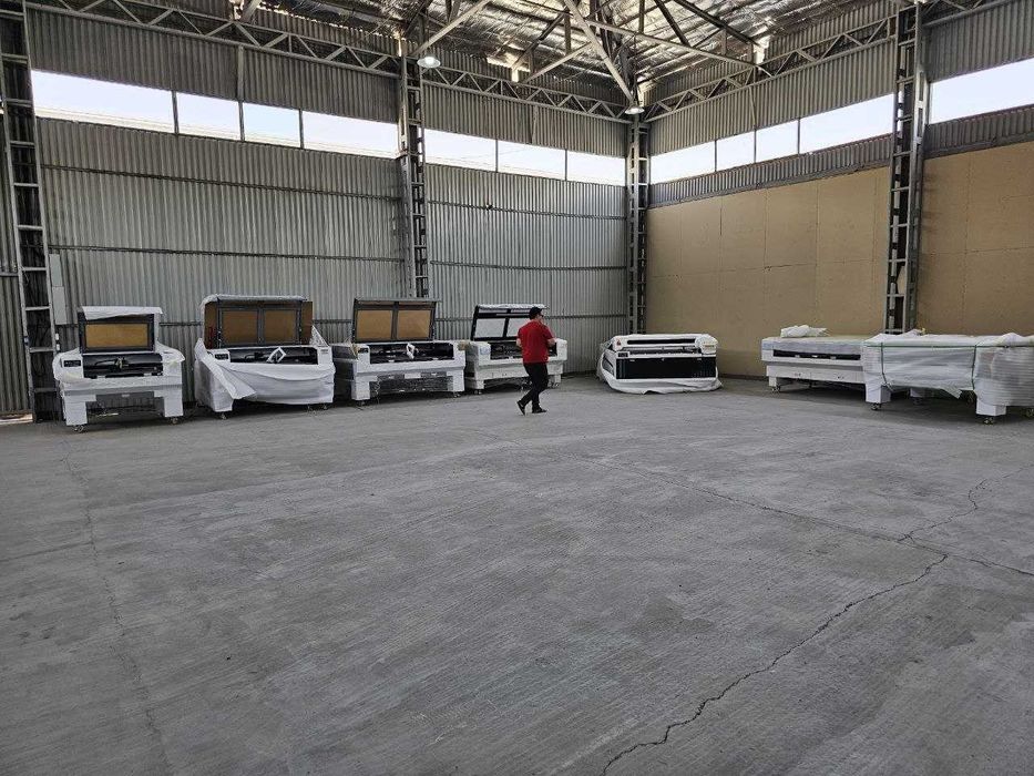 Лазирный станок  1325 1 бошли