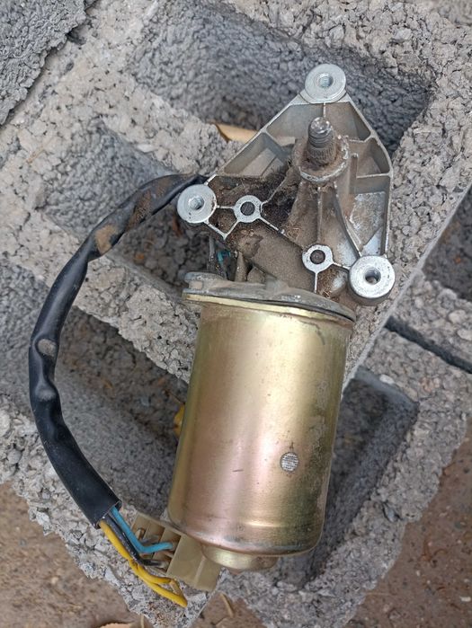 Моторчик дворников