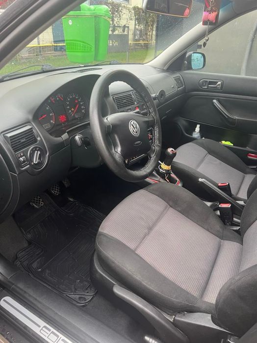 VW Golf 4 1.4 16V Benzina 75CP - 2001 - Jante Alutec 15"
