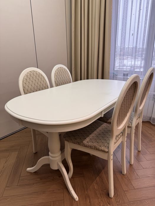Продам стол со стульями