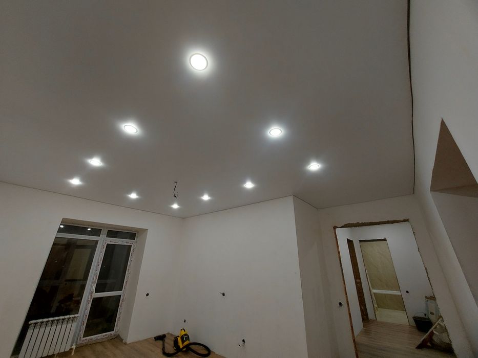 Натяжные потолки